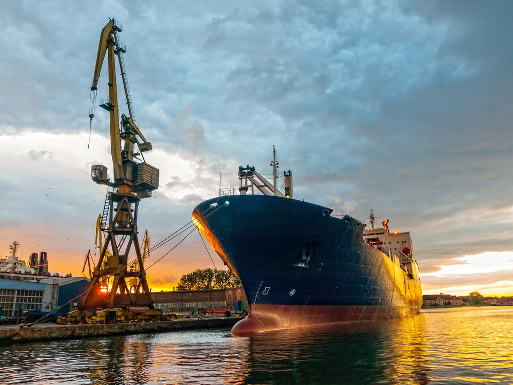 Ship build. Судостроительство верфи Россия. Судостроительная верфь Maersk. Судостроительный завод в Гданьске. Судостроительная вервь гданьск4.