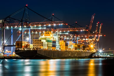 Ship loaded in New York container terminal